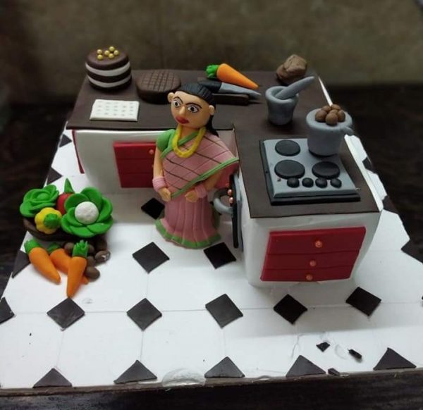 customized cake