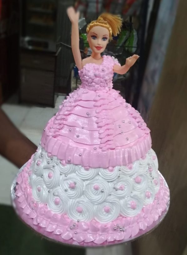 doll cake