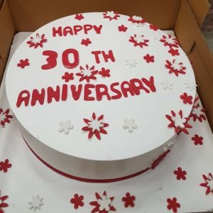 anniversary cake